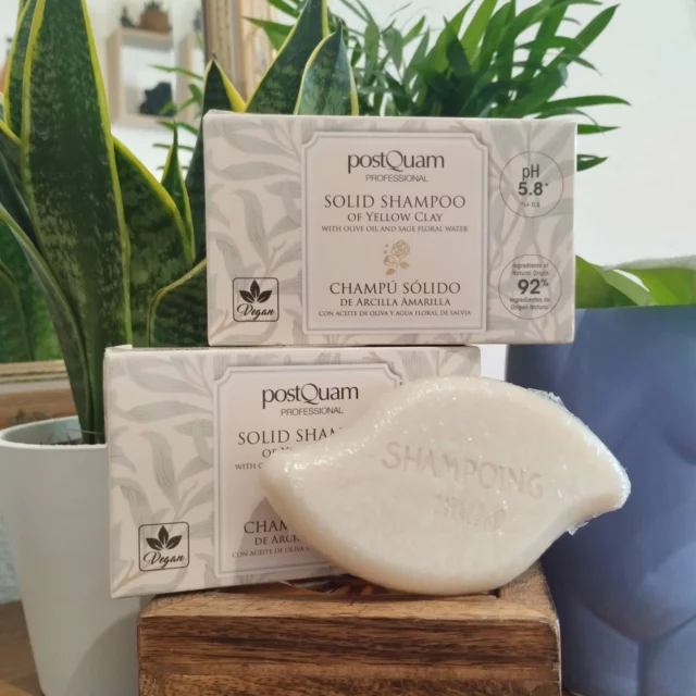 NUEVO CHAMPÚ SÓLIDO DE ARCILLA AMARILLA 

La Arcilla Amarilla depura y regula el exceso de sebo.

Con Agua Floral de Salvia que revitaliza el cabello opaco y dañado. Aceite De Oliva que protege y fortalece el cuero cabelludo, da brillo y flexibilidad al cabello.

Indicado para todo tipo de cabello. 🌿